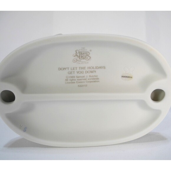 Precious Moments Figurine - Don't Let the Holidays Get You Down - #522112 - Picture 6 of 7